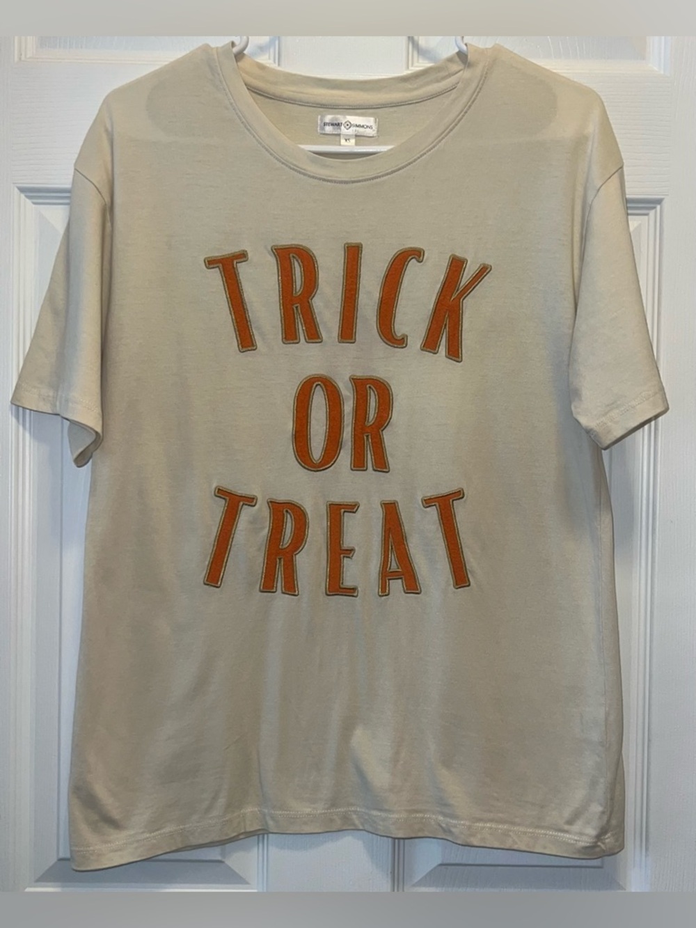 XS Trick or Treat Halloween Graphic Tee - Cream with Orange Lettering